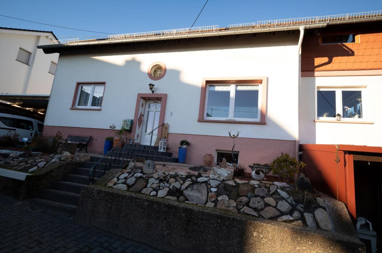 Ferienwohnung Friedel Und Kaethe Oberthal Luaran gambar